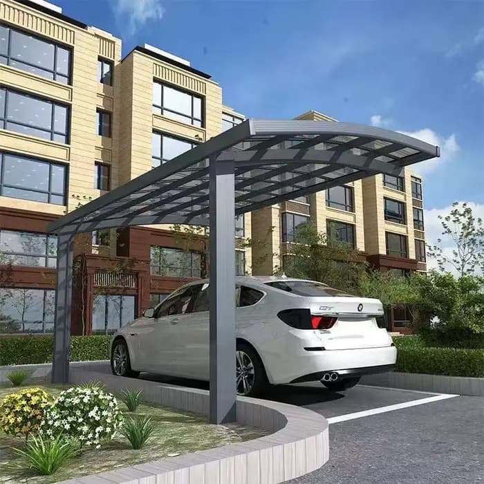 Abri de voiture en aluminium sur mesure avec toit en polycarbonate