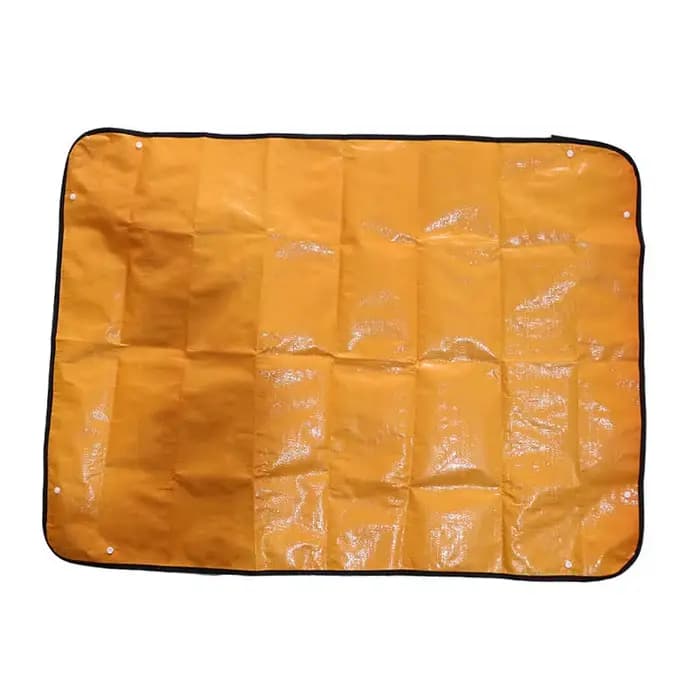 Tapis de plantation vert et jaune