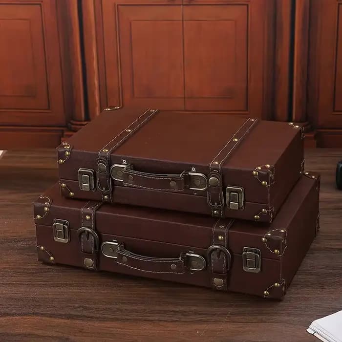 Coffre de rangement en bois marron Vintage