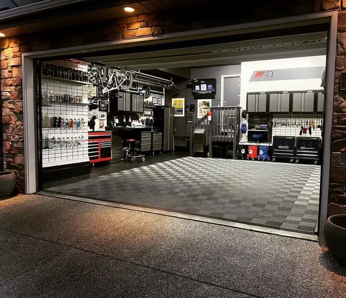 Garage préfabriqué en acier pour 2 voitures | Atelier de stationnement modulaire résistant à la rouille