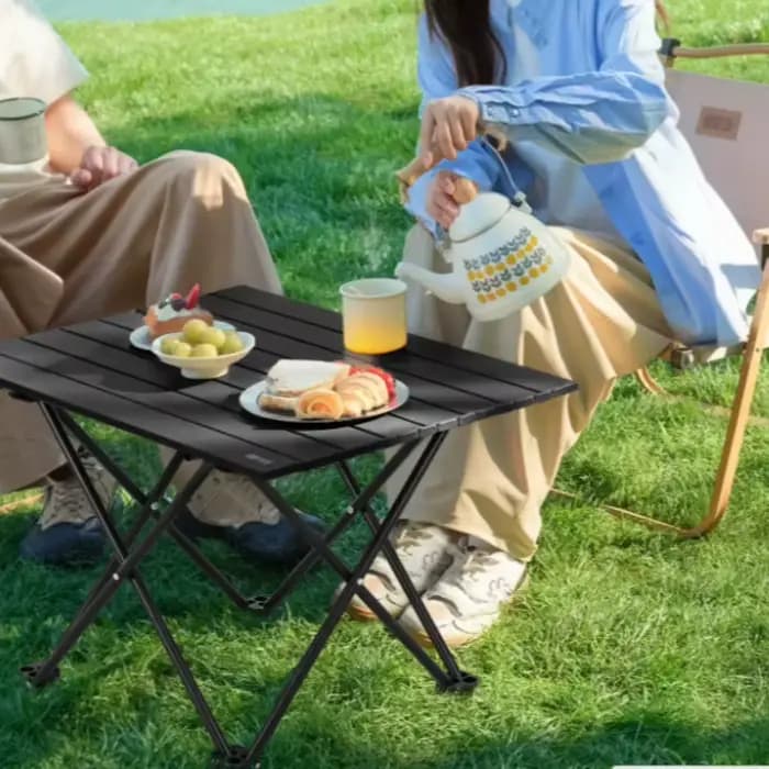 Table de repas d'extérieur