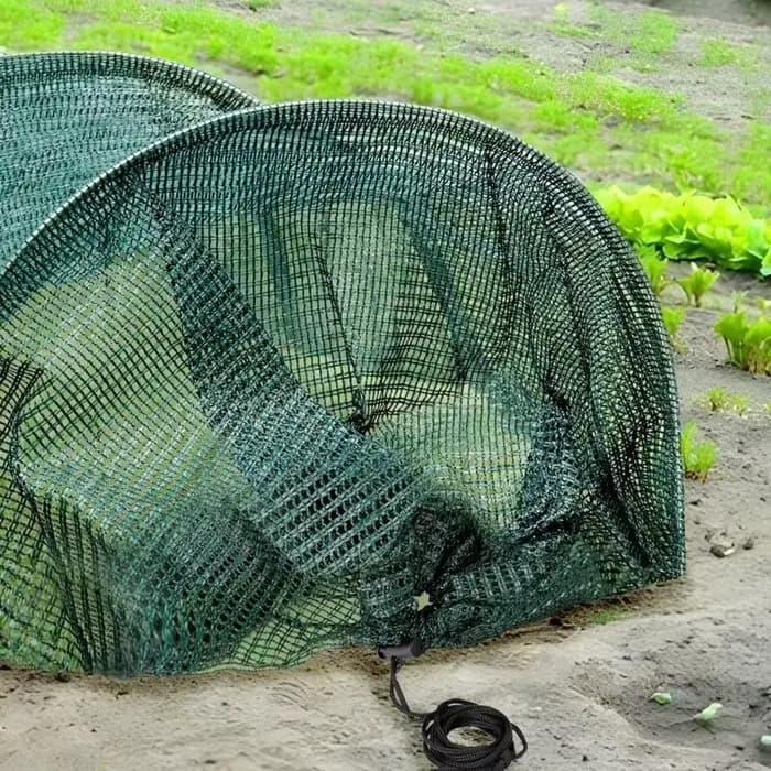 Serre tunnel pliable verte avec protection UV en maille verte