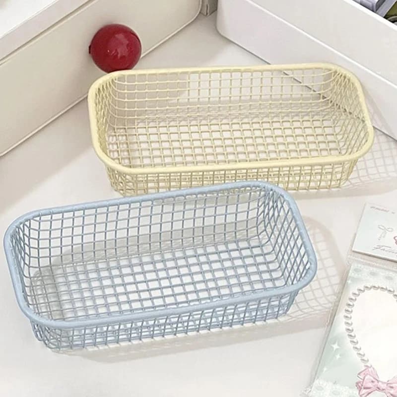 Panier de rangement de bureau en fil métallique, boîte de rangement simple pour articles divers, organiseur de papeterie de bureau et de maquillage
