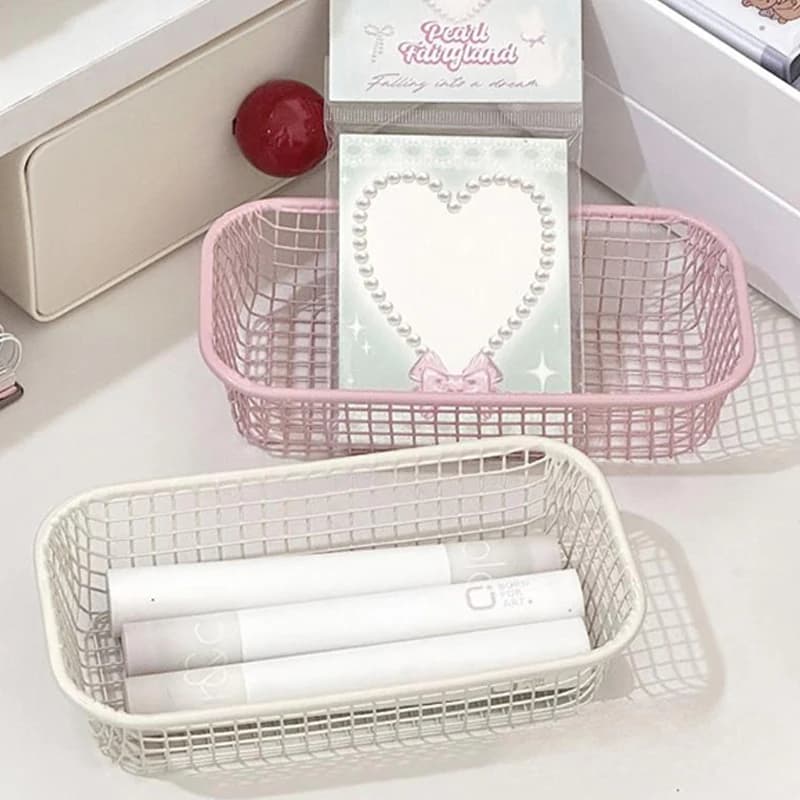 Panier de rangement de bureau en fil métallique, boîte de rangement simple pour articles divers, organiseur de papeterie de bureau et de maquillage
