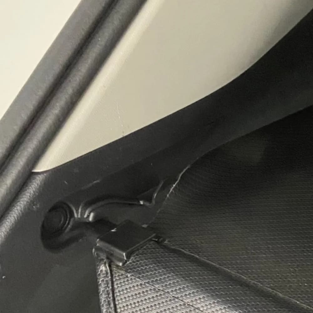 5ème Amélioration : Crochet de Rangement Arrière pour Coffre de Voiture, Organisateur Intérieur pour Toyota RAV4 2020 2021 2022 2023 2024 2025
