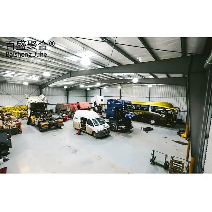 Structure en acier pour parking automobile