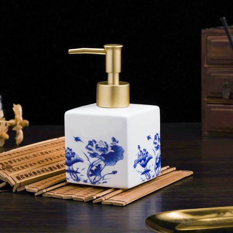 Bouteille de rangement en céramique pour shampooing et cosmétique, récipient bleu et blanc, table de lavage, accessoires pour hommes, 300ml